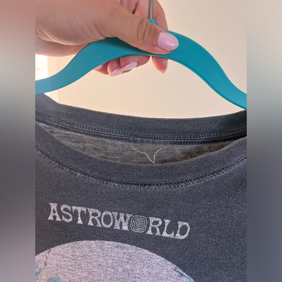 Travis Scott reversible astroworld shirt - Picture 2 of 6